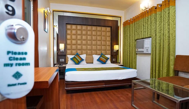 Hotel Pooja Palace