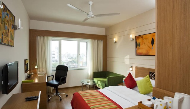 Lemon Tree Hotel, Ahmedabad