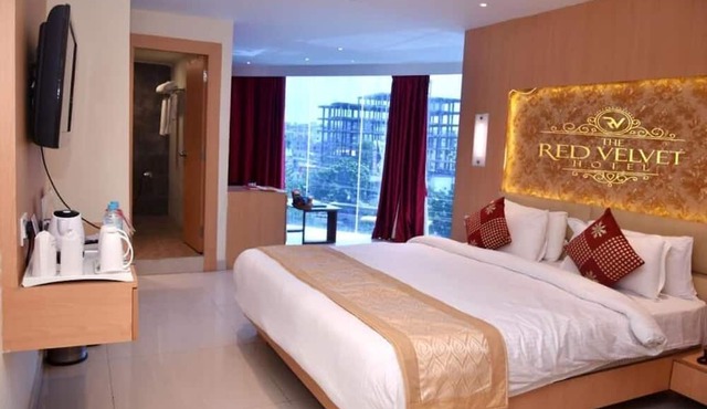 The Red Velvet Hotel
