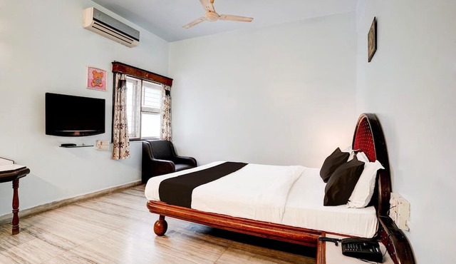 Deluxehotel Shree Maya