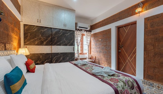 Courtyard Banyan Rustic 2 BHK villa