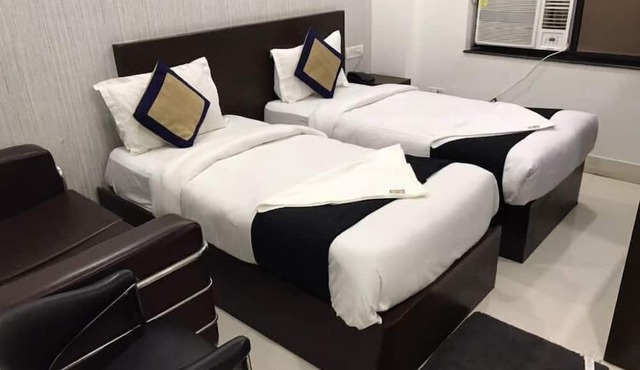 HOTEL SIAM INTERNATIONAL KAROL BAGH