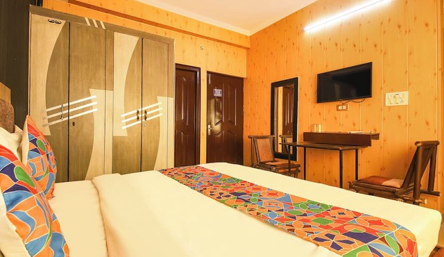 Fabhotel 9 Palm