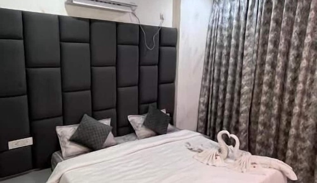 Best B&B in Orchha