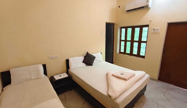 Hotel Shree in Varanasi