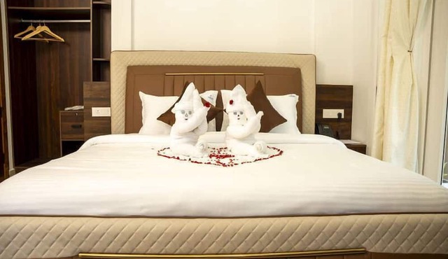 Eeleem Resorts & Spa