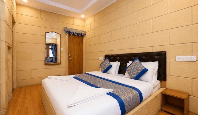 Hotel Jaswant Palace