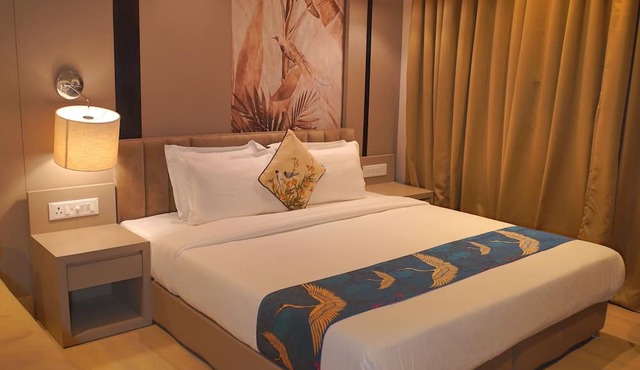 Lush Premier Hotel