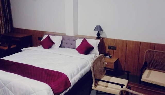 Hotel Kesar bagh