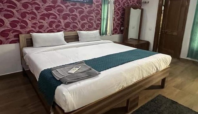 Fabhotel Golden Palace I in Ghaziabad
