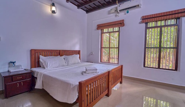 Cotelac Heritage Lake Resort Alleppey