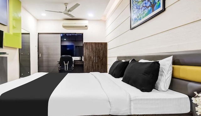 Premium Hotel Utsav