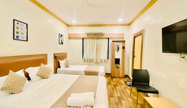 Hotel ABC - Satellite Prahladnagar