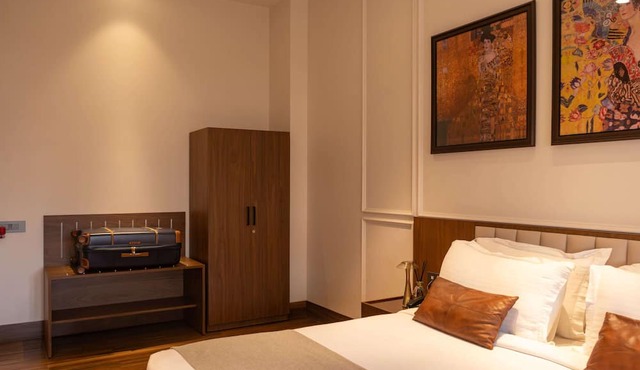 Park Suites