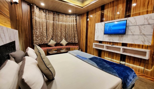 Amar Homestay - Elevate Your Travel