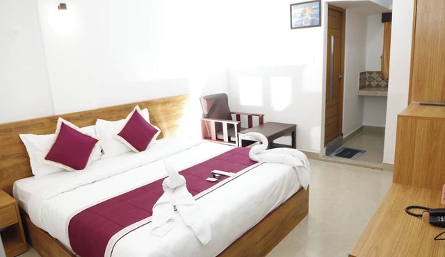 Ramakkalmedu Holidays Inn