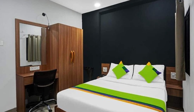 HOTEL WOW