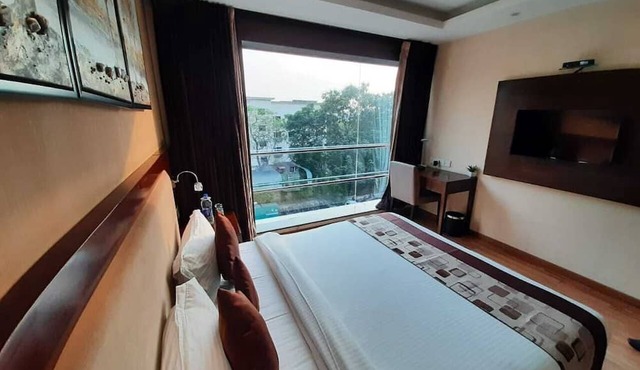 Delta Suites - The Soothing Luxury