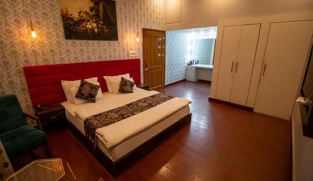 Haveli Banquet & Resort