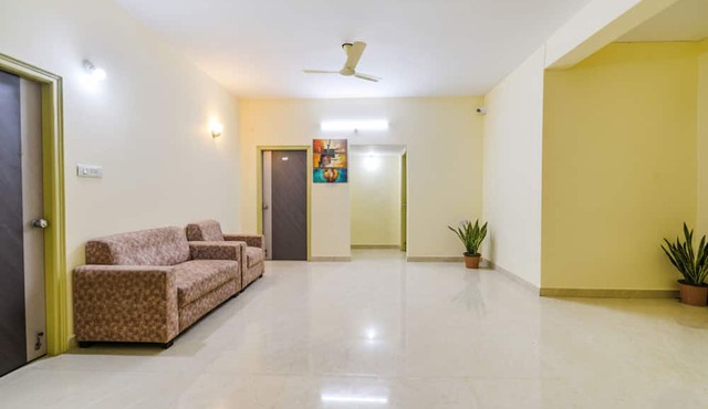 Fabhotel Rk Suites