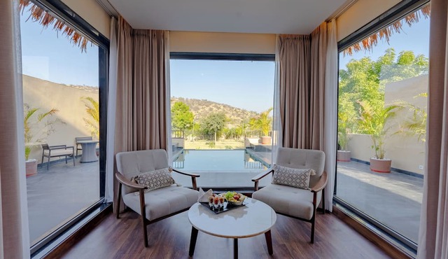 Tree of Life Amara Resorts & Spa Udaipur
