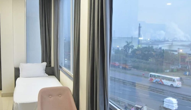 HOTEL M PLAZA DHULAGAR HOWRAH