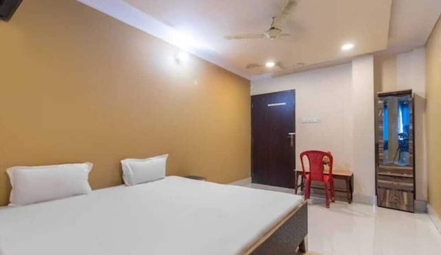 Hotel Royal Residency By GRB