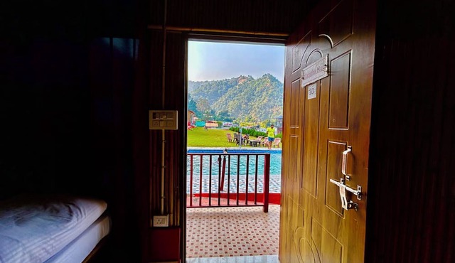 Grandeur's Tiger Estate
