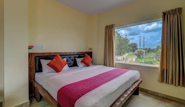 Hotel SLA Inn - Mysore