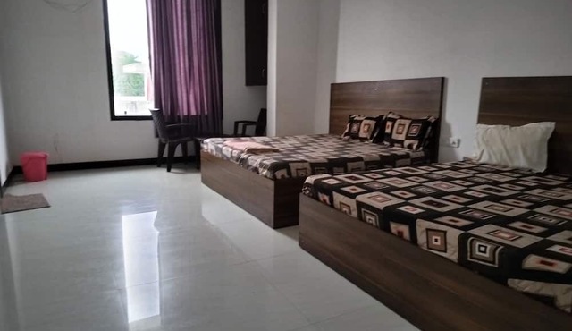Ashirwad Hotel