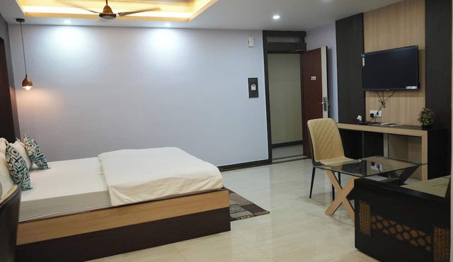 Hotel Holiday Saharsa