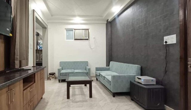 85 The Ganges 2 Bhk Apartment for Homestay