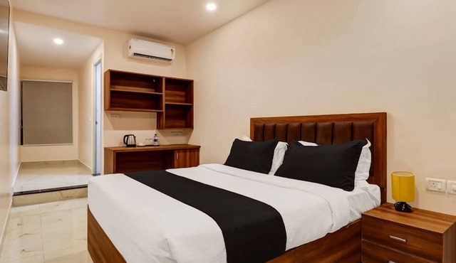 Collection O Amigo Premium Stays
