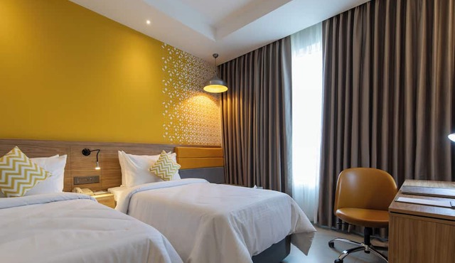 Hometel Alambagh Lucknow