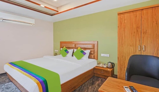 Hotel Shree Regency - Ahmedabad