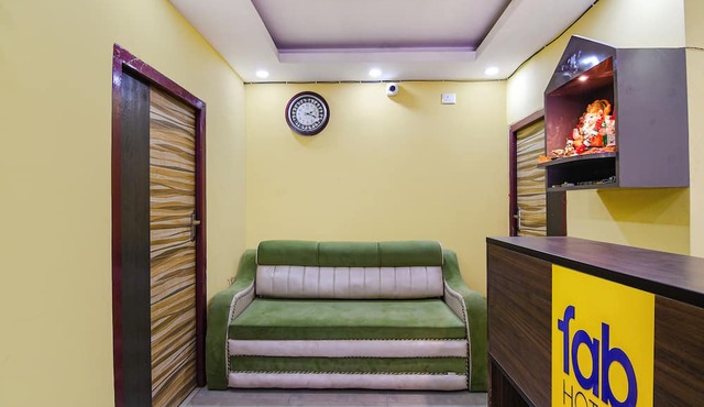 Fabexpress Laxmi Inn