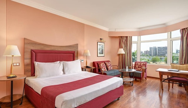 Cama Hotel