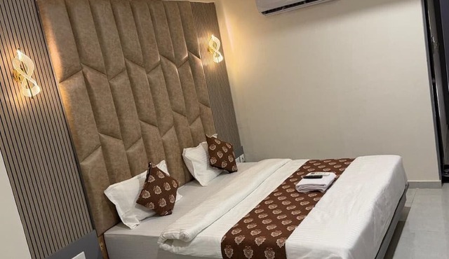 Hotel Runway