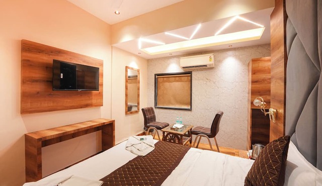 Hotel Prince Palace Near Mumbai Airport