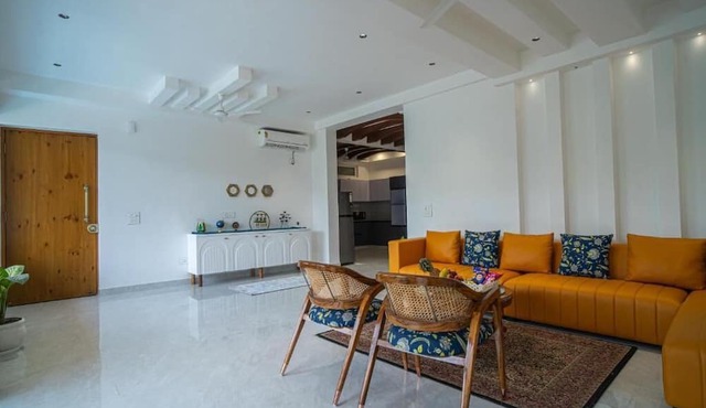 Alaya Stays Udgam Vilas 3-BHK With Lift