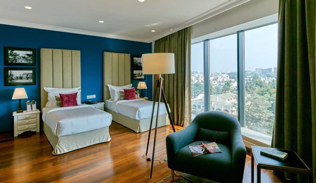 The Waverly Hotel & Residences