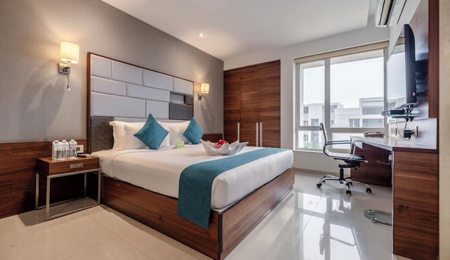 Quality Inn Patria Suites, Rajkot