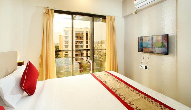 Mumbai House Luxury Apartment