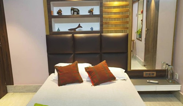 Cozy Room-Unwind in a Thoughtfully designed Room