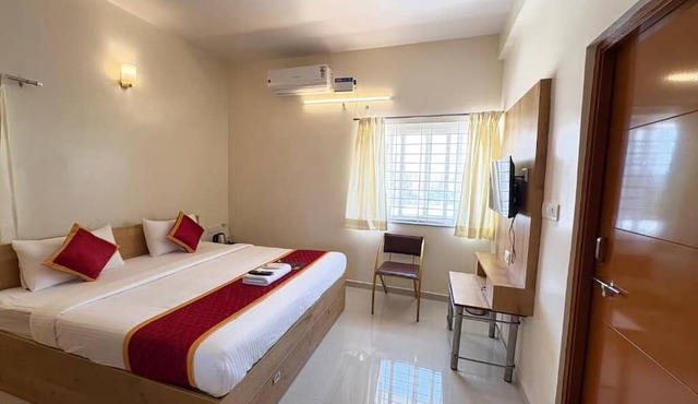 Sai Grand Villas and Hotel