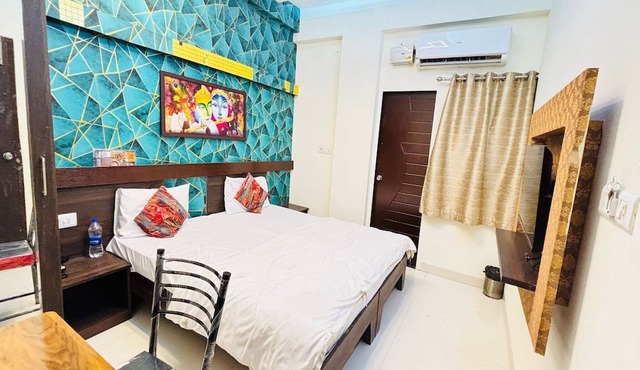 Townhouse Ganpati Mandir Khajrana