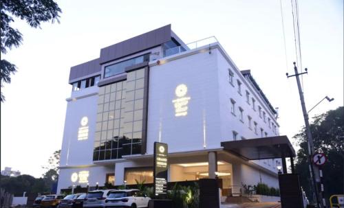 Hotel Grand Serene in Mysore