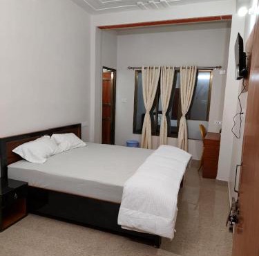 Parnkuti Homestay
