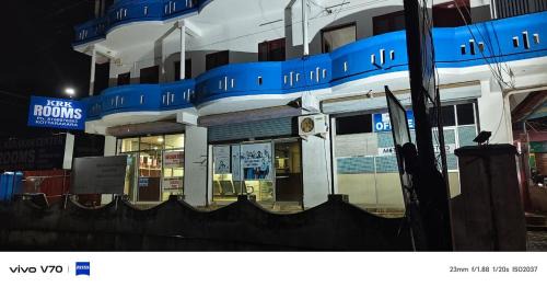KRK ROOMS Kottarakara