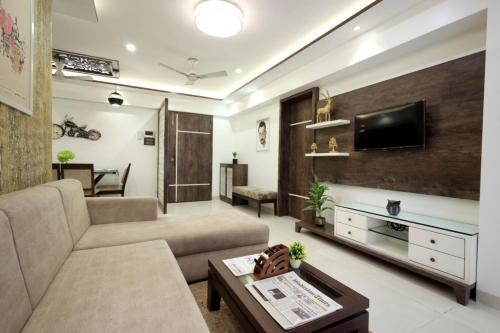 Embassy Suite 2 BHK Near BKC & Guru Nanak Hospital Bandra East